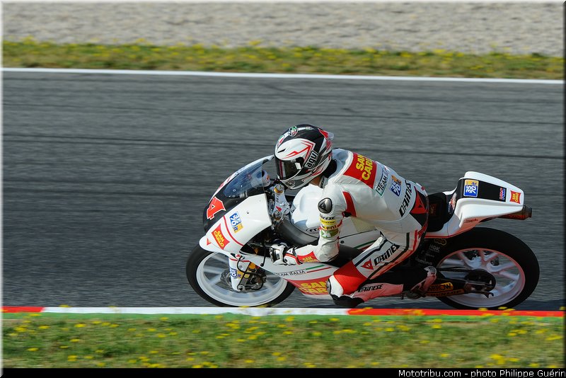 moto3_bagnaia_001_catalogne_montmelo_2013
