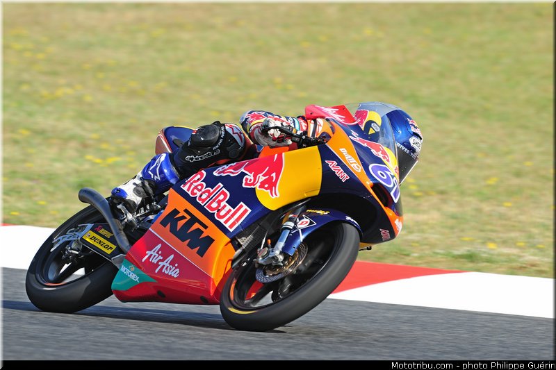 moto3_sissis_003_catalogne_montmelo_2013