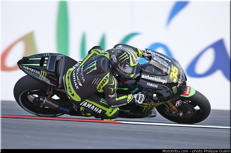 motogp_crutchlow_001_catalogne_montmelo_2013_catalogne_montmelo_2013