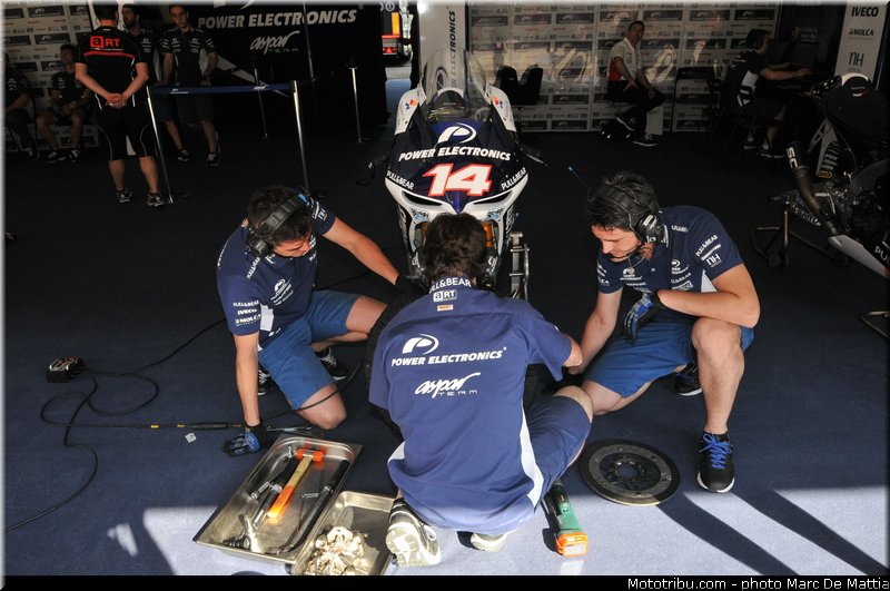 motogp_de_puniet_001_catalogne_montmelo_2013