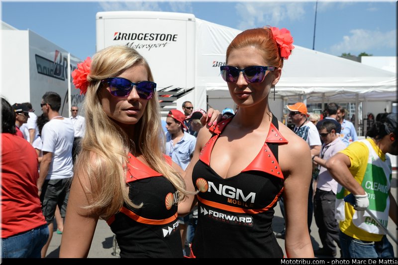motogp_pitbabe_013_catalogne_montmelo_2013