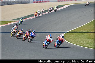 moto3_017_catalogne_montmelo_2013.jpg