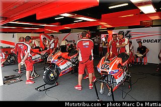 motogp_ambiance_001_catalogne_montmelo_2013.jpg