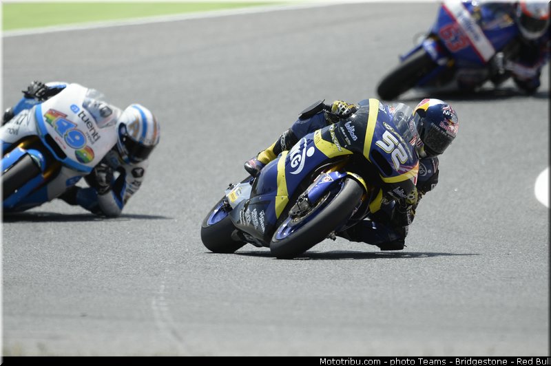 moto2_rossi_018_catalogne_montmelo_2013