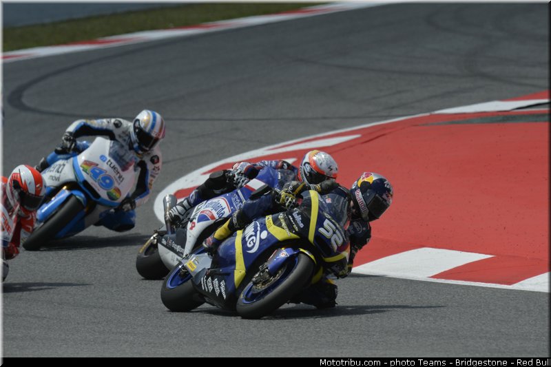 moto2_rossi_033_catalogne_montmelo_2013