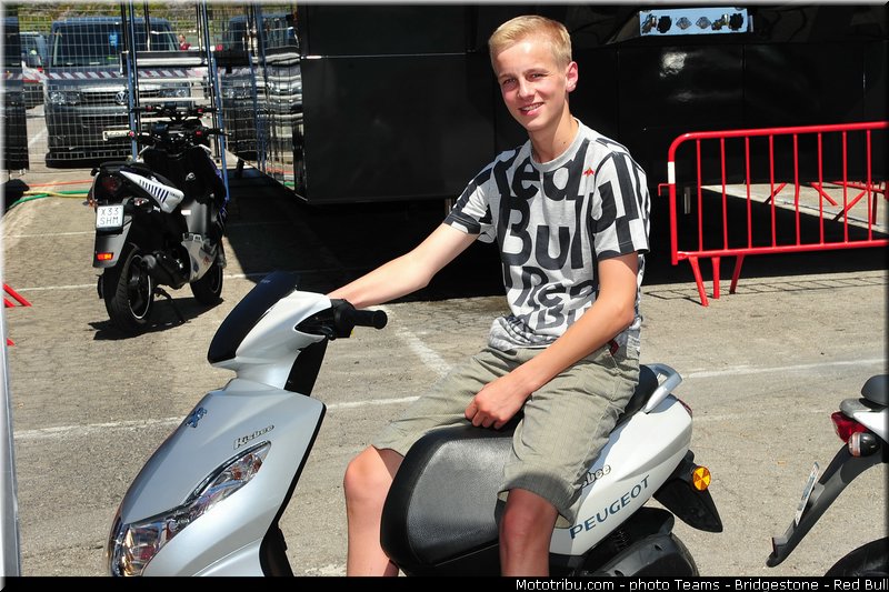 moto3_finsterbusch_003_catalogne_montmelo_2013