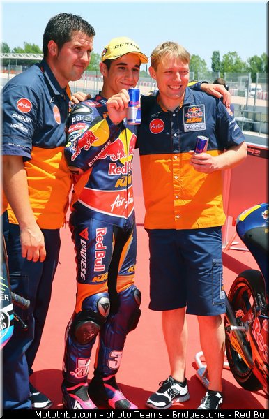 moto3_salom_001_catalogne_montmelo_2013
