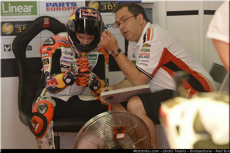 motogp_bradl_010_catalogne_montmelo_2013