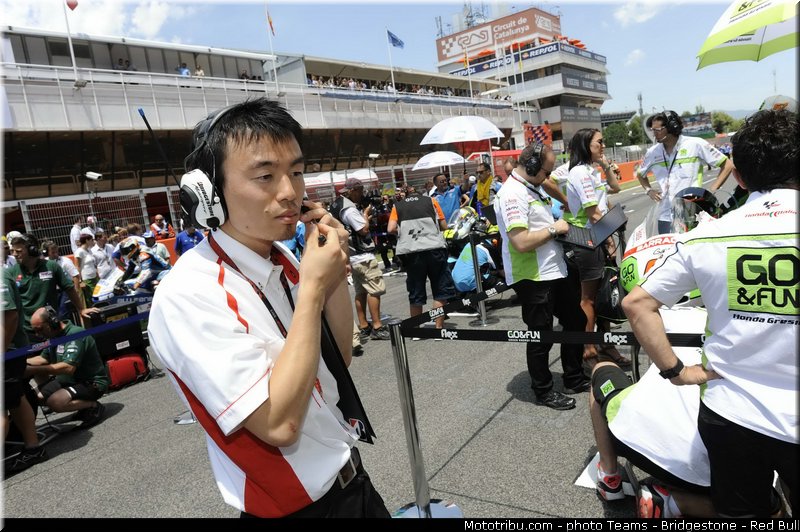 motogp_bridgestone_002_catalogne_montmelo_2013