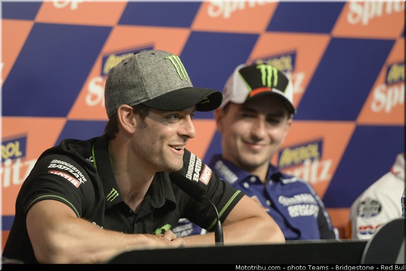 motogp_crutchlow_001_catalogne_montmelo_2013