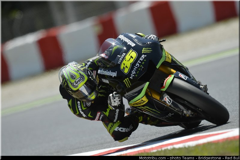 motogp_crutchlow_009_catalogne_montmelo_2013