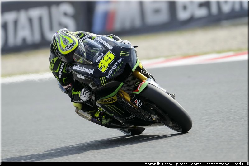 motogp_crutchlow_027_catalogne_montmelo_2013