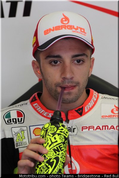 motogp_iannone_001_catalogne_montmelo_2013