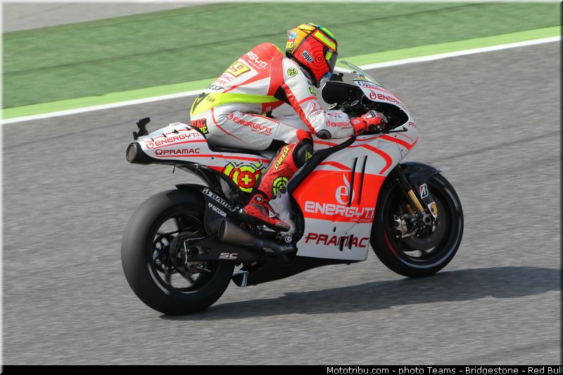 motogp_iannone_004_catalogne_montmelo_2013