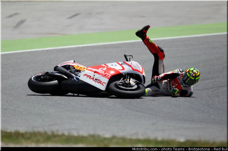 motogp_iannone_017_catalogne_montmelo_2013