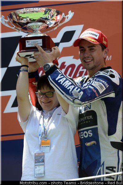 motogp_lorenzo_014_catalogne_montmelo_2013
