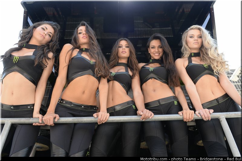 motogp_pitbabe_009_catalogne_montmelo_2013