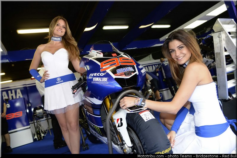 motogp_pitbabe_032_catalogne_montmelo_2013
