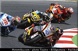 moto2_007_catalogne_montmelo_2013.jpg