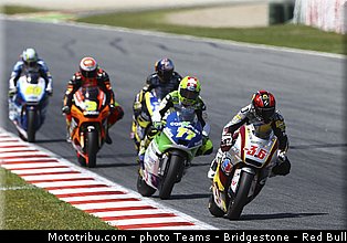 moto2_010_catalogne_montmelo_2013.jpg