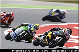 moto2_011_catalogne_montmelo_2013.jpg