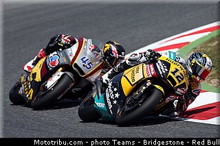 moto2_016_catalogne_montmelo_2013.jpg