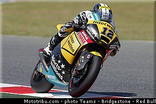 moto2_luthi_004_catalogne_montmelo_2013.jpg