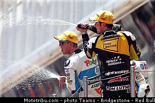 moto2_luthi_011_catalogne_montmelo_2013.jpg