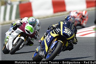 moto2_rossi_021_catalogne_montmelo_2013.jpg