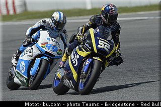moto2_rossi_031_catalogne_montmelo_2013.jpg