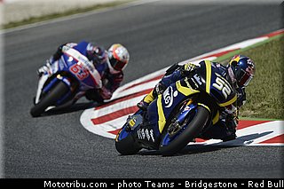 moto2_rossi_036_catalogne_montmelo_2013.jpg