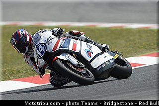 moto2_wilairot_007_catalogne_montmelo_2013.jpg