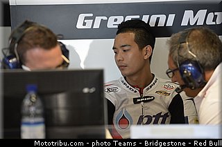 moto2_wilairot_010_catalogne_montmelo_2013.jpg