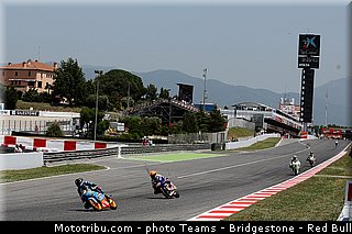 moto3_008_catalogne_montmelo_2013.jpg