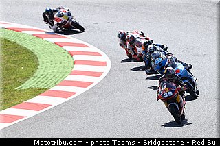 moto3_018_catalogne_montmelo_2013.jpg