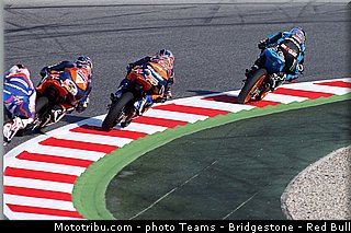 moto3_027_catalogne_montmelo_2013.jpg