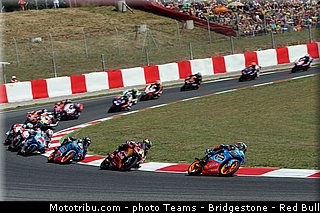 moto3_029_catalogne_montmelo_2013.jpg