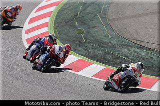 moto3_044_catalogne_montmelo_2013.jpg