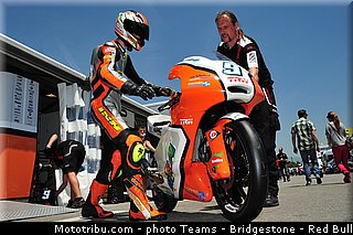 moto3_finsterbusch_001_catalogne_montmelo_2013.jpg