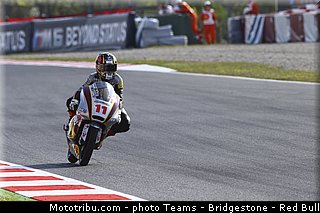 moto3_loi_003_catalogne_montmelo_2013.jpg