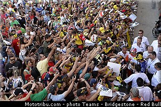 motogp_ambiance_010_catalogne_montmelo_2013.jpg