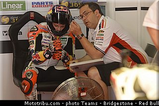 motogp_bradl_010_catalogne_montmelo_2013.jpg