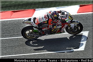 motogp_bradl_015_catalogne_montmelo_2013.jpg