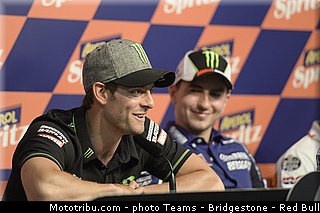 motogp_crutchlow_001_catalogne_montmelo_2013.jpg
