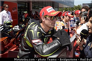 motogp_crutchlow_020_catalogne_montmelo_2013.jpg