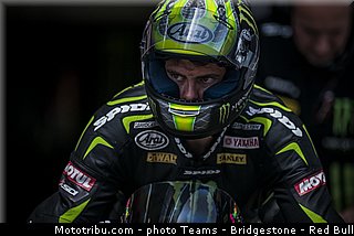 motogp_crutchlow_026_catalogne_montmelo_2013.jpg