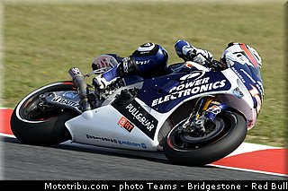 motogp_de_puniet_002_catalogne_montmelo_2013.jpg