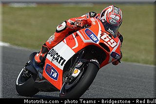 motogp_hayden_003_catalogne_montmelo_2013.jpg