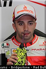 motogp_iannone_001_catalogne_montmelo_2013.jpg