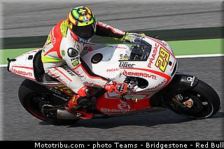 motogp_iannone_002_catalogne_montmelo_2013.jpg